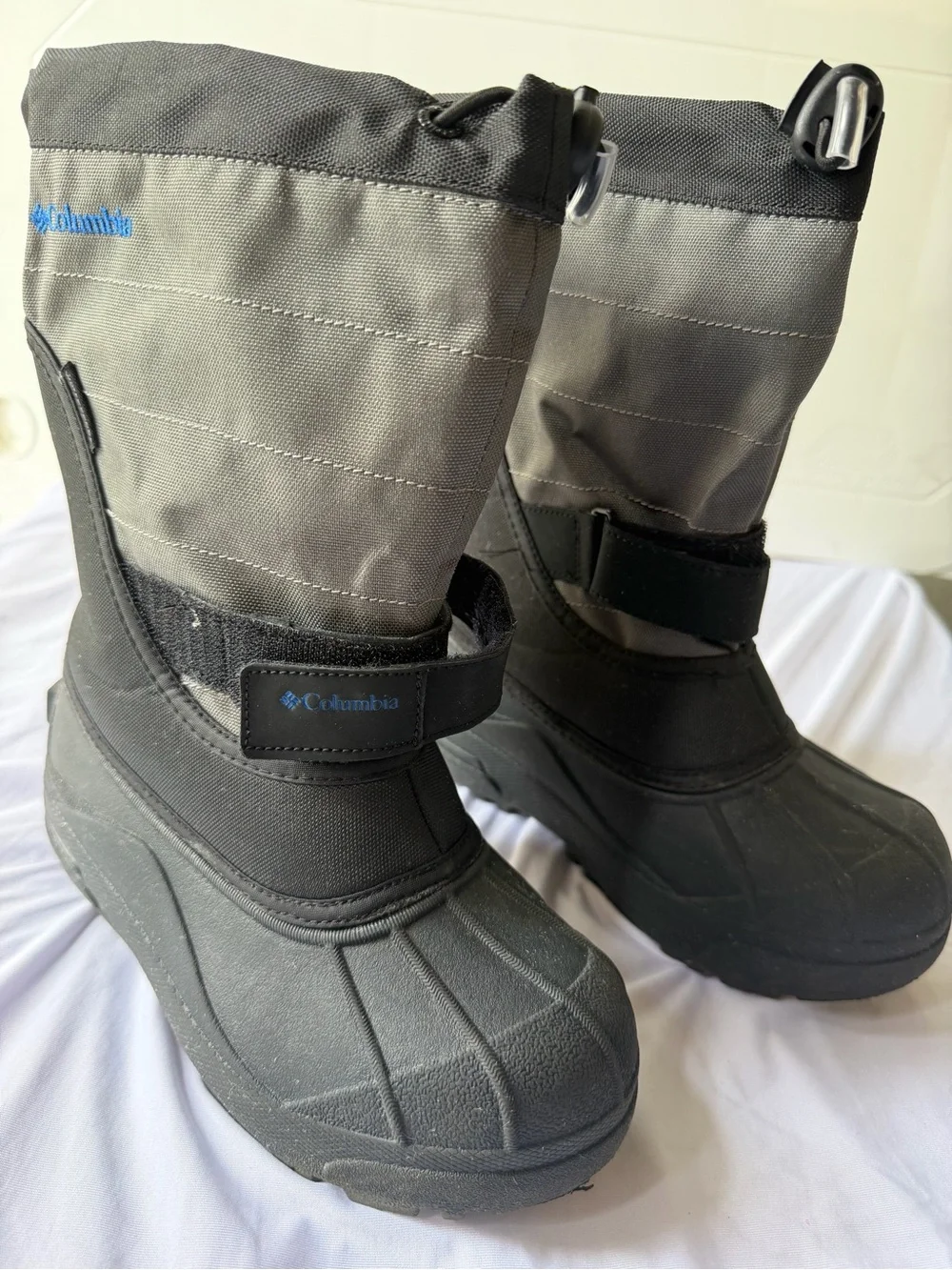 Columbia Kids Waterproof Winter Snow Boots Black Gray Size Youth 2